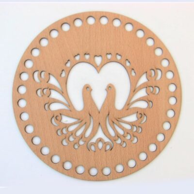 set of 2 round shape wooden base love birds 20 cm